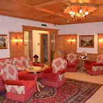 Alpenjuwel 4 Sterne Superior Hotel 4*