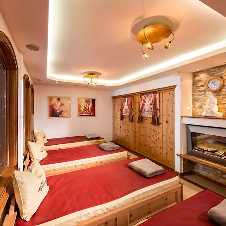 Hotel Alpenjuwel Jäger 4*