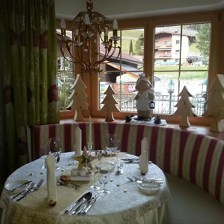 Hotel Alpenjuwel 4 Sterne Superior Tux