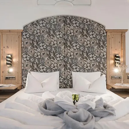 Alpenjuwel 4 Sterne Superior ホテル