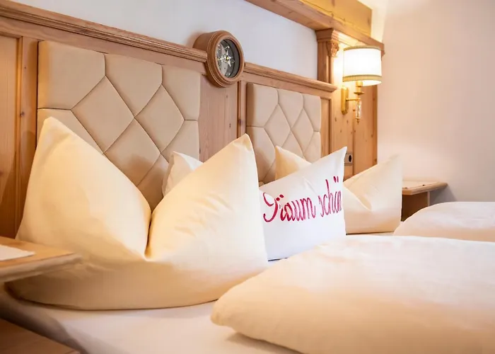 ホテル Alpenjuwel 4 Sterne Superior 4*