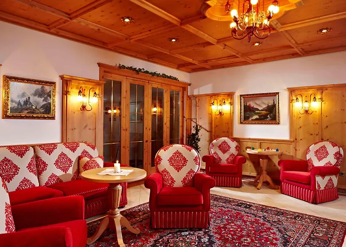 ホテル Alpenjuwel 4 Sterne Superior トゥクス