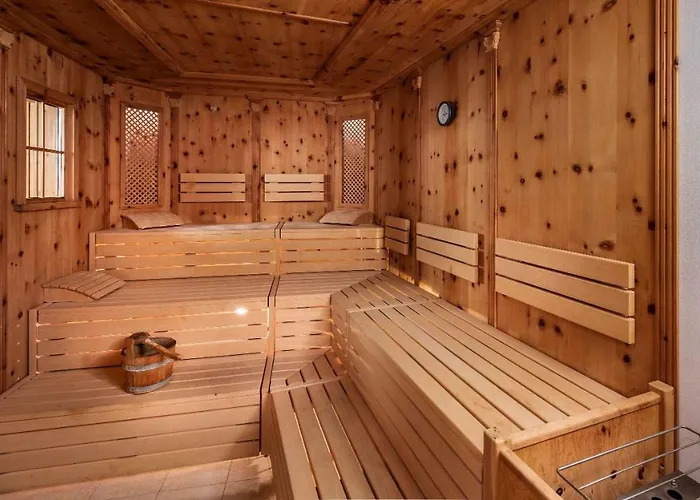 ホテル Alpenjuwel 4 Sterne Superior 4*