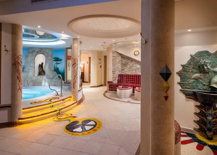 Alpenjuwel 4 Sterne Superior トゥクス